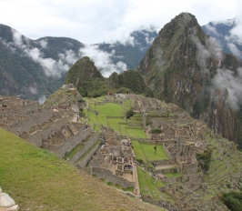 Южна Америка по море: от Панамския канал до най-сухата пустиня в Чили